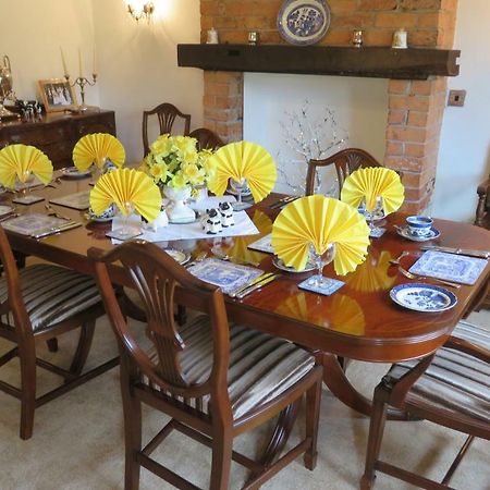 Corner Farm Bed & Breakfast Crewe Dış mekan fotoğraf
